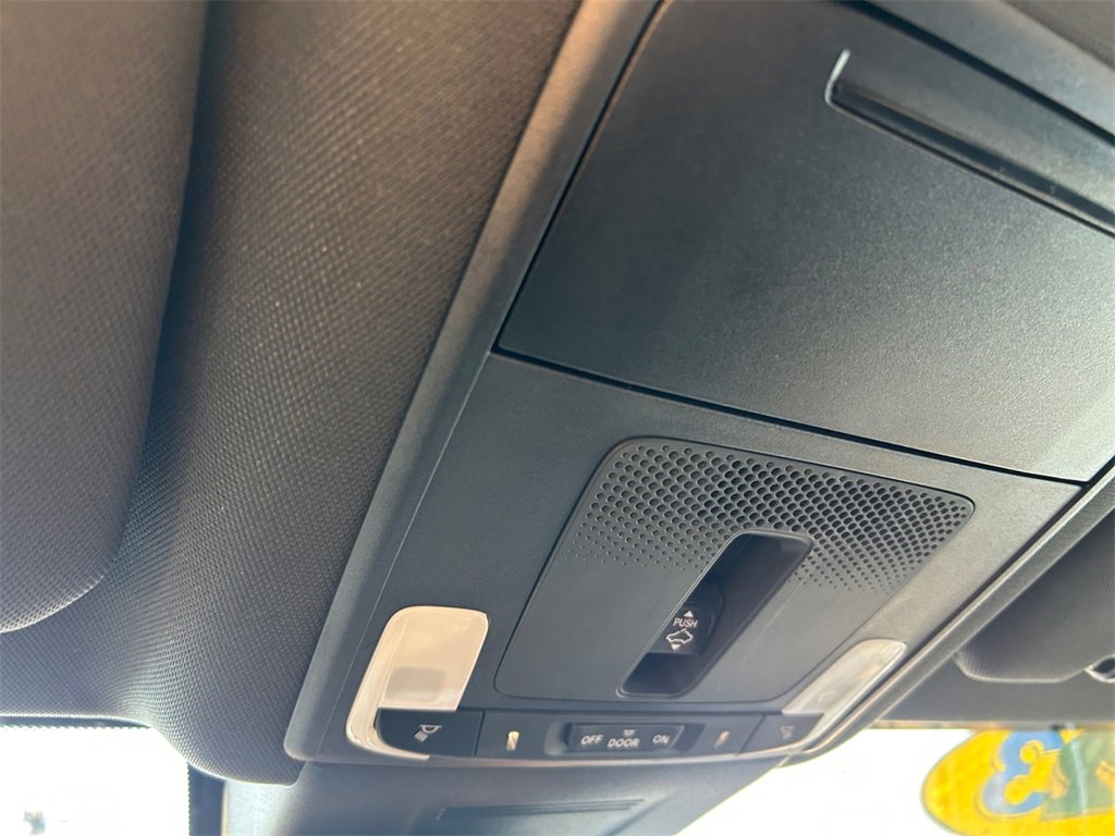 Used 2023 Honda Pilot LX image 27