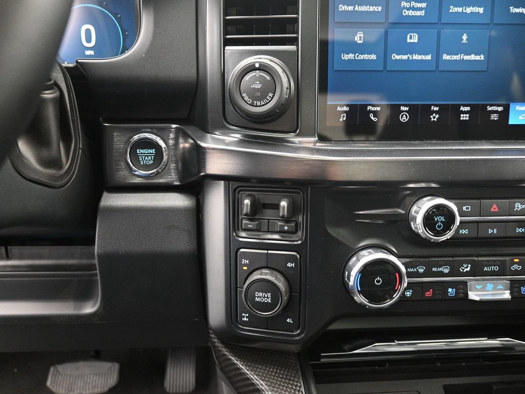 New 2026 Ford F250 Lariat w/ Black Appearance Package AWD/4WD image 19