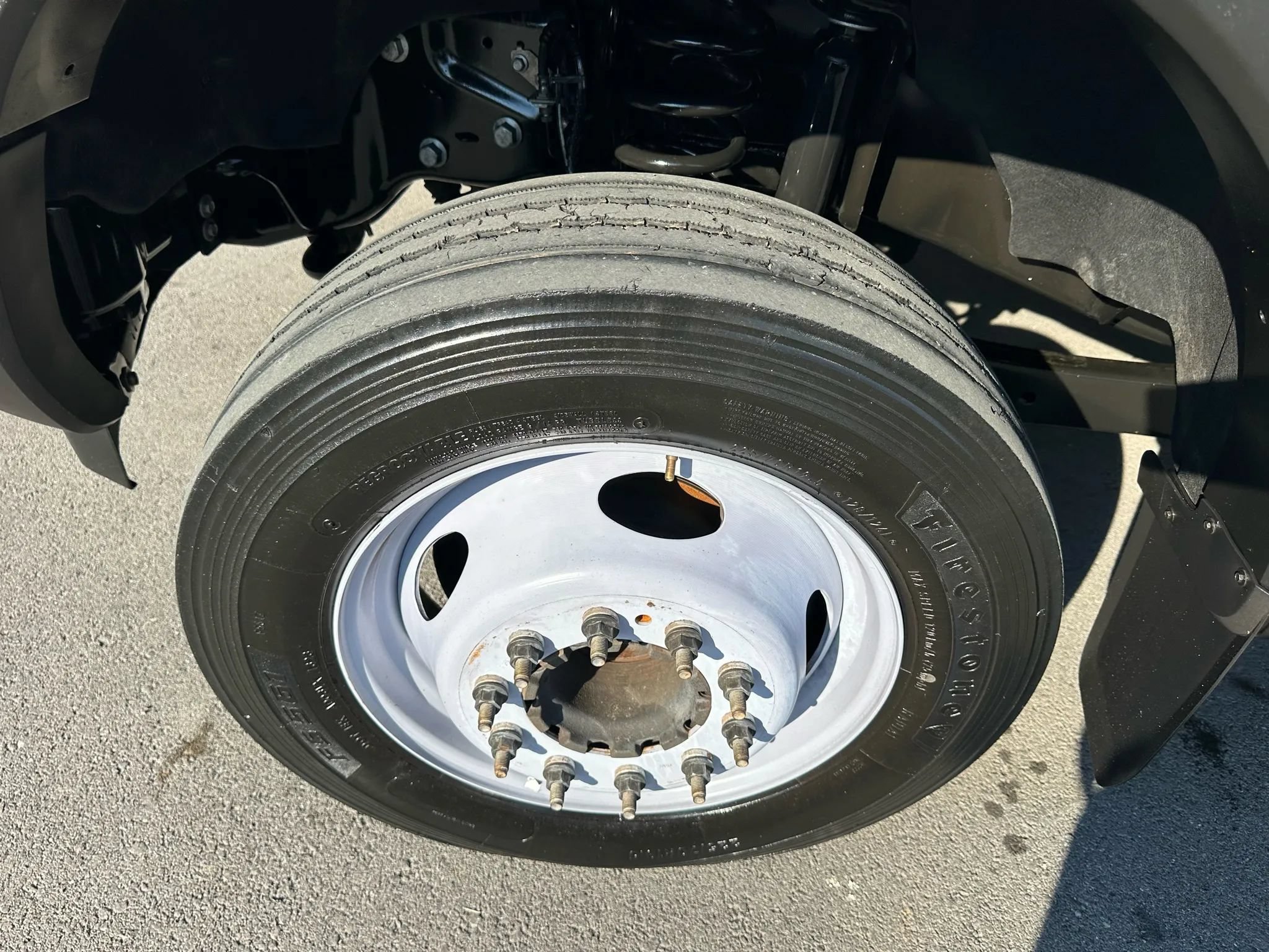 Used 2017 Ford F550 2WD Crew Cab Super Duty image 20
