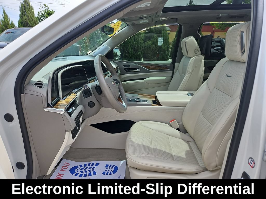 Used 2022 Cadillac Escalade ESV Premium Luxury Platinum w/ LPO, Radiant Package AWD/4WD image 10