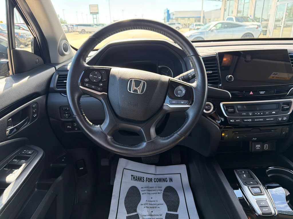 Certified 2020 Honda Pilot Touring image 15