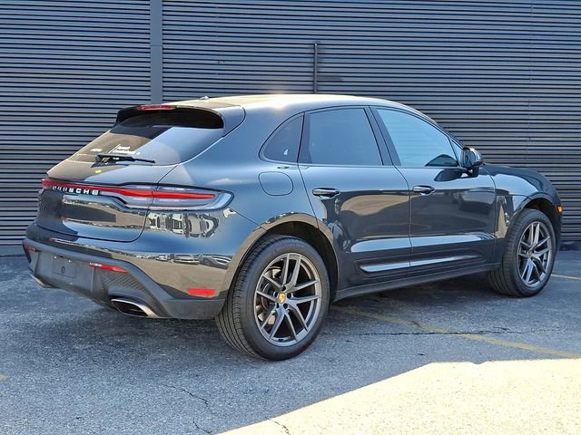 Used 2026 Porsche Macan AWD/4WD image 7