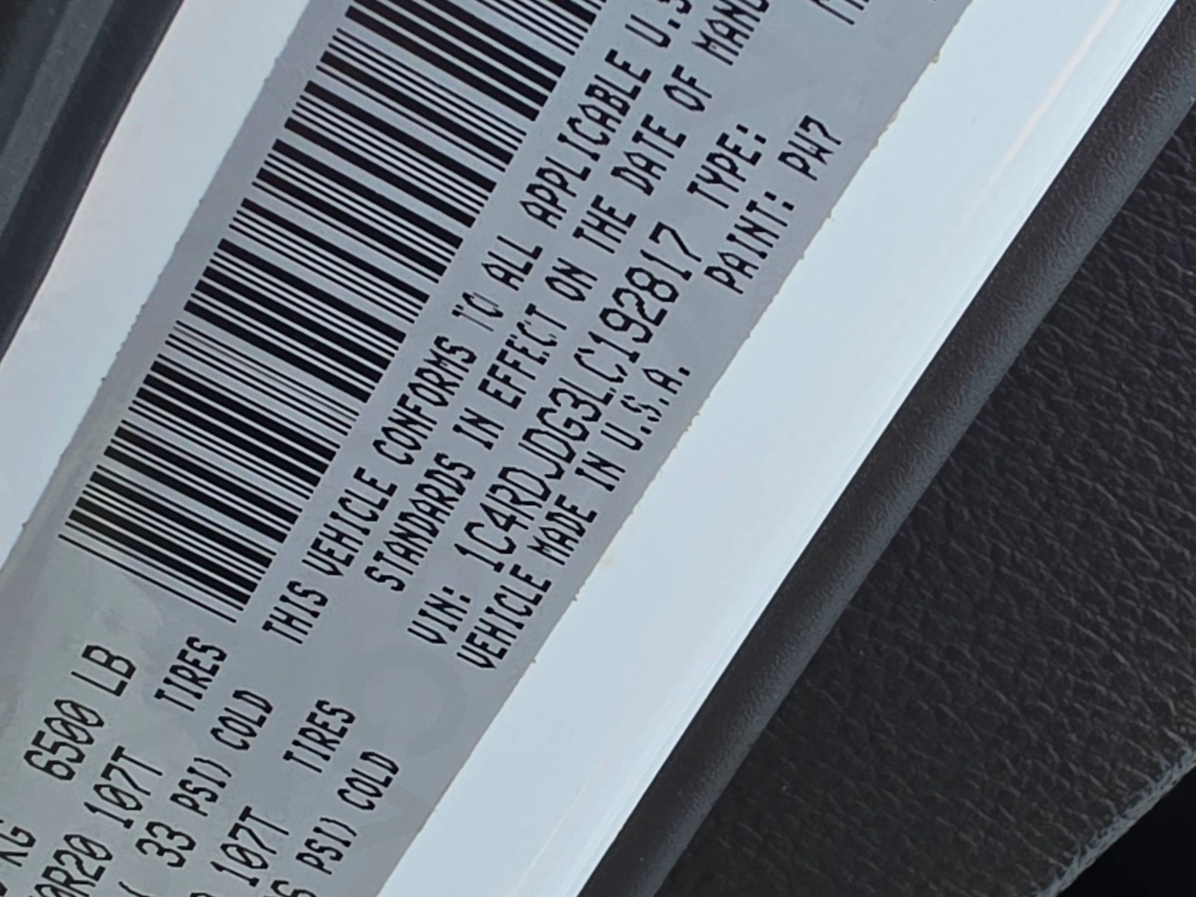 Used 2020 Dodge Durango GT image 34