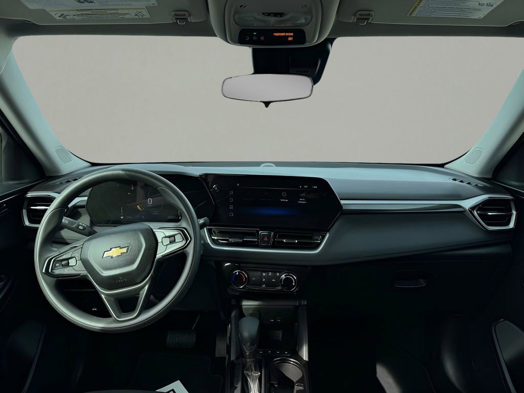 Used 2025 Chevrolet TrailBlazer LT image 14