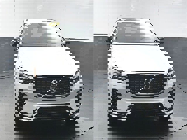 Certified 2025 Volvo XC60 T8 Ultra w/ Protection Package Premier image 3