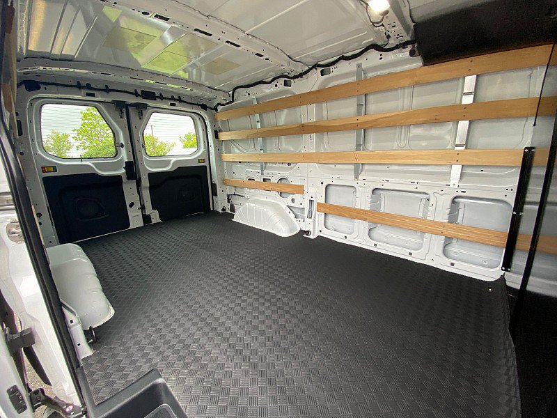 Used 2025 Ford Transit 250 Low Roof w/ Exterior Upgrade Package RWD image 32