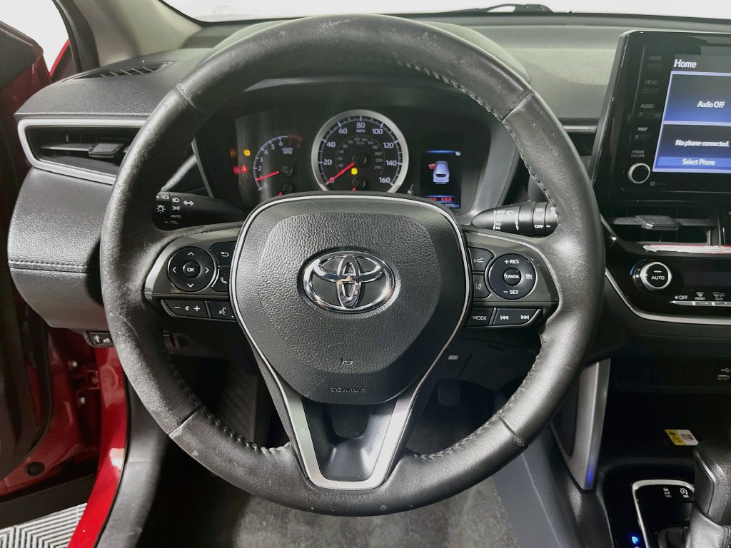 Used 2022 Toyota Corolla Cross LE w/ Moonroof Package FWD image 15