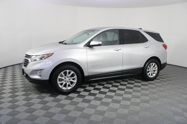 Used 2019 Chevrolet Equinox LT image 2