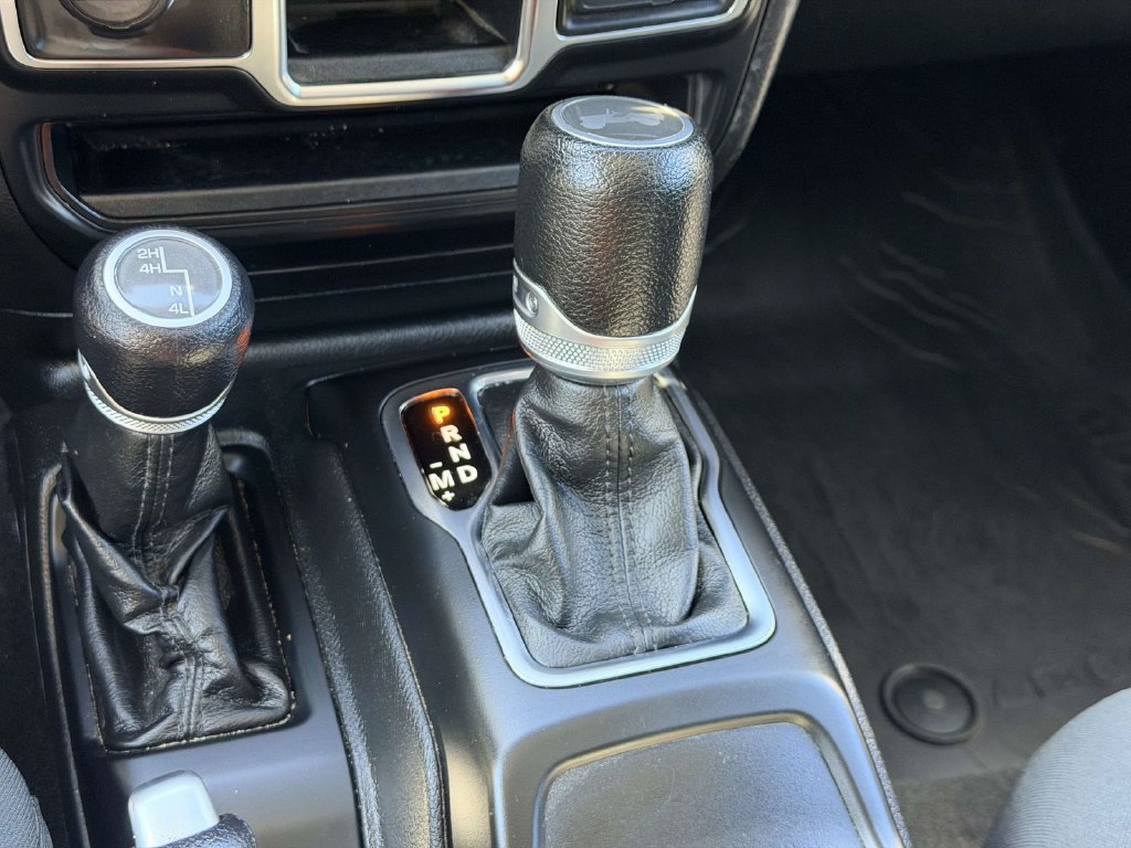 Certified 2022 Jeep Wrangler Unlimited Sport AWD/4WD image 21