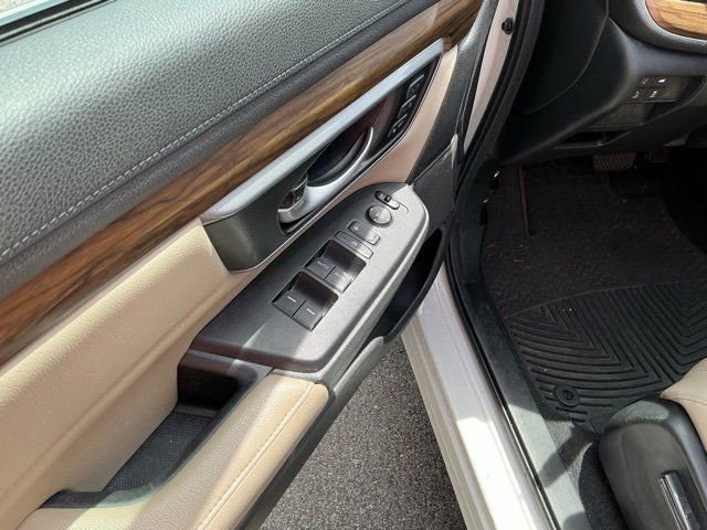 Used 2017 Honda CR-V Touring image 23