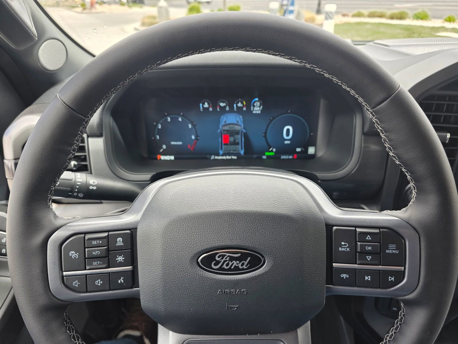 Used 2025 Ford F150 Lariat AWD/4WD image 34