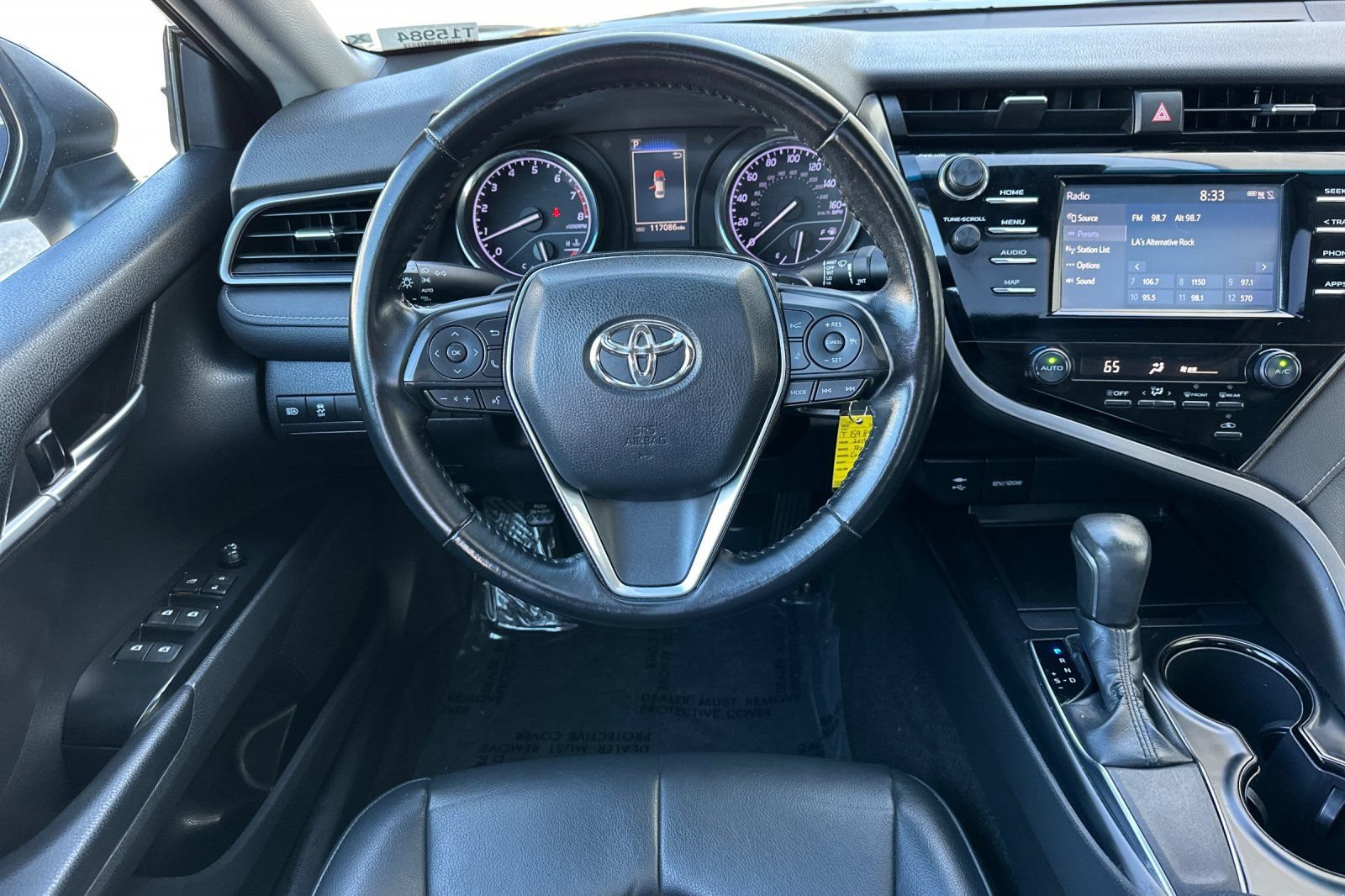 Used 2019 Toyota Camry SE FWD image 17