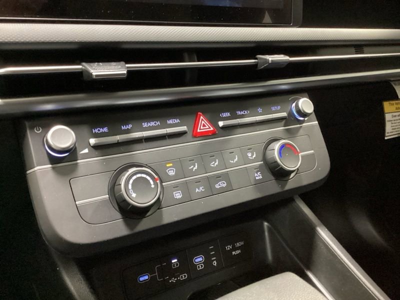 New 2026 Hyundai Tucson SE image 29
