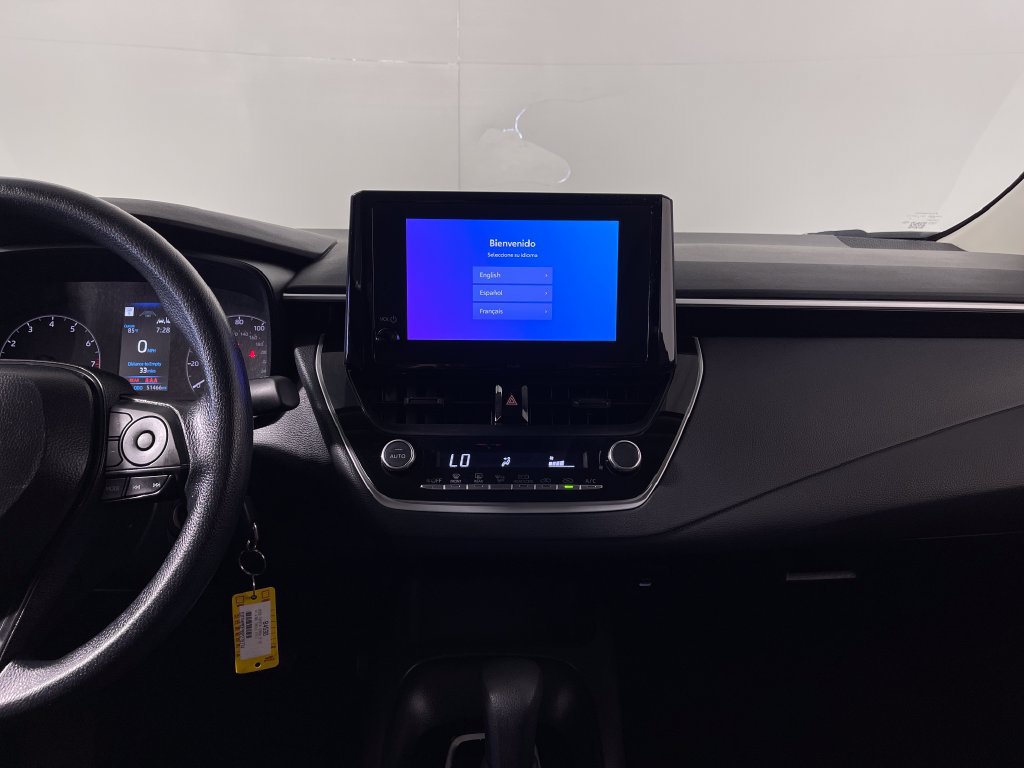Used 2025 Toyota Corolla LE FWD image 15