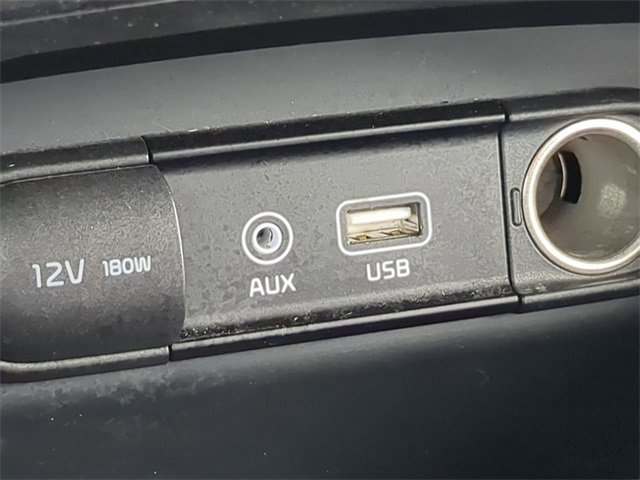 Used 2020 Kia Sorento LX w/ LX I4 Convenience Package image 21