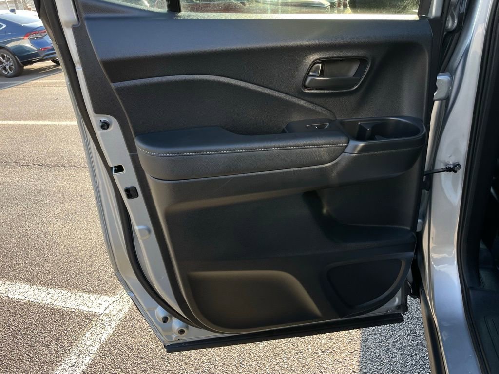 Certified 2025 Honda Ridgeline Sport+ image 37