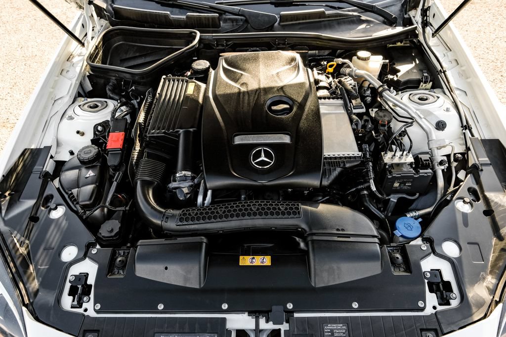 Used 2017 Mercedes-Benz SLC 300 image 43