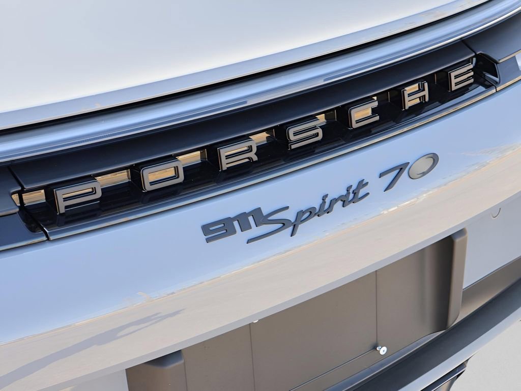 Used 2026 Porsche 911 GTS image 6