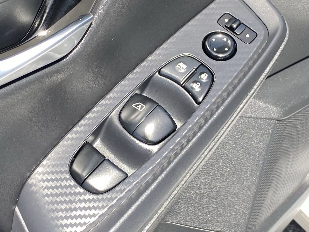 Certified 2023 Nissan Sentra SV w/ All-Weather Package FWD image 28
