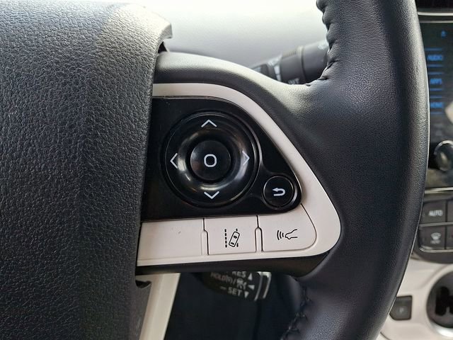 Used 2017 Toyota Prius Prime Plus w/ Protection Package FWD image 23