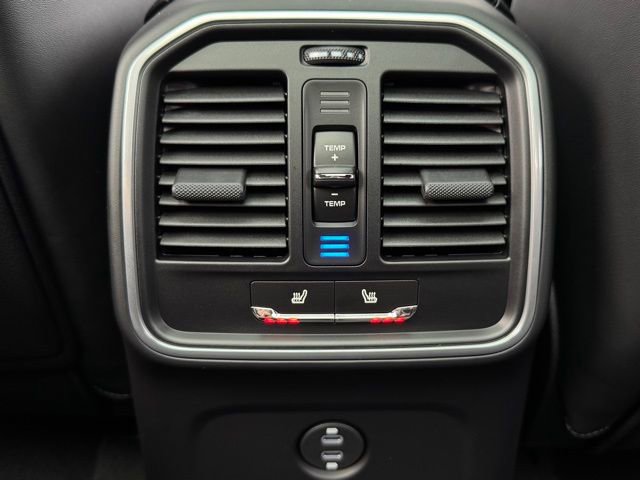 New 2026 Porsche Macan image 30