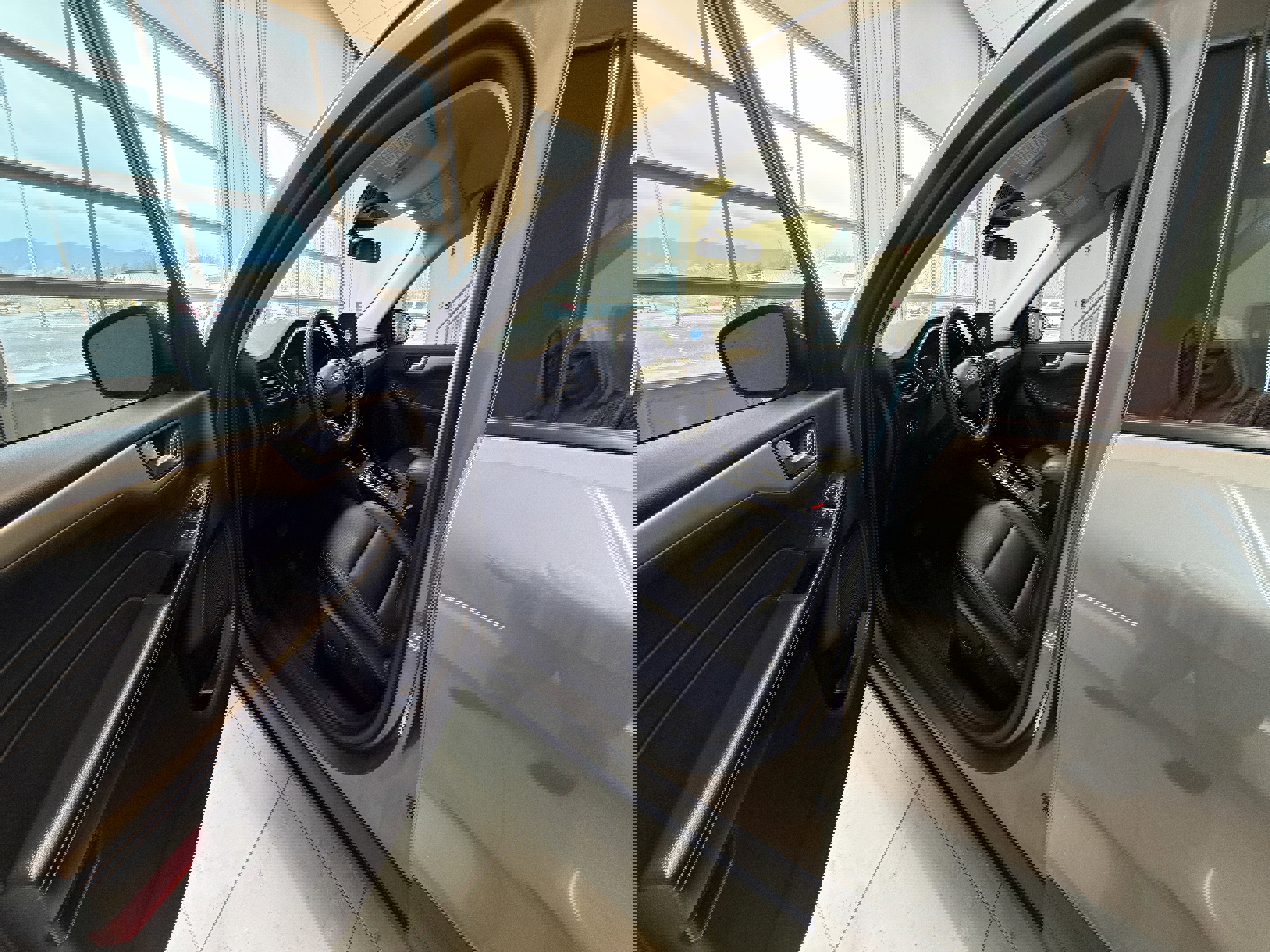 Used 2022 Ford Escape SEL AWD/4WD image 5