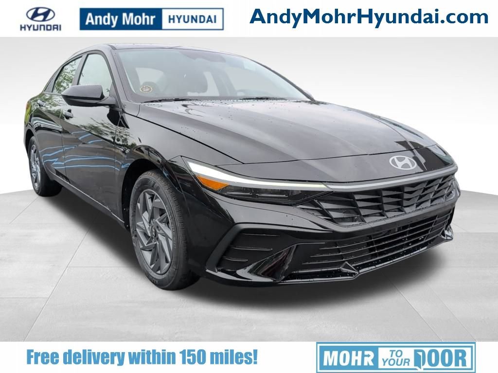 New 2025 Hyundai Elantra Blue