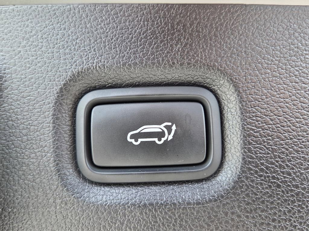 Used 2023 Hyundai Santa Fe Calligraphy w/ Cargo Package FWD image 33