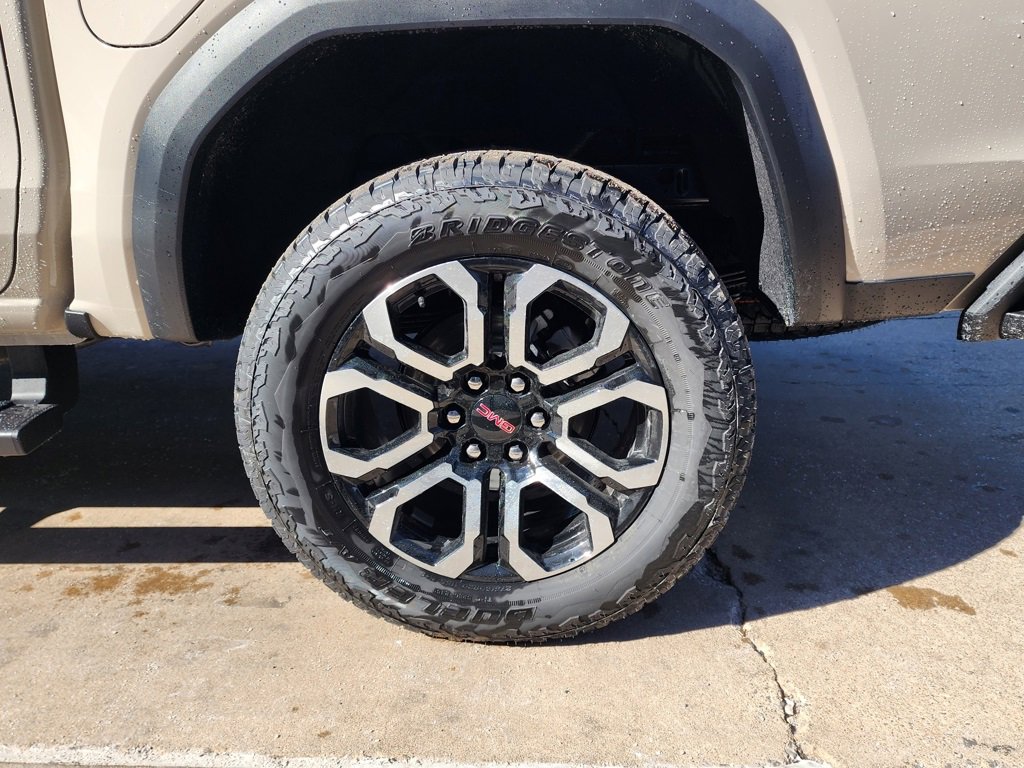 New 2026 GMC Canyon AT4 image 53