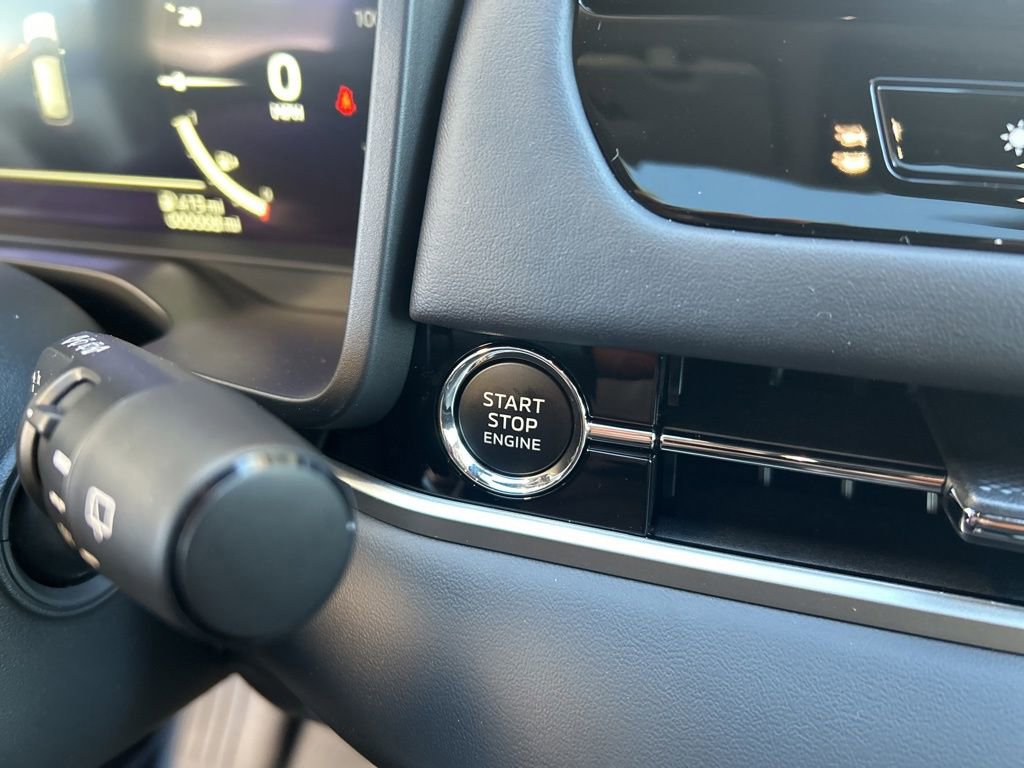 New 2026 Mitsubishi Outlander SE image 45