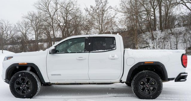 Used 2025 GMC Canyon Elevation image 9