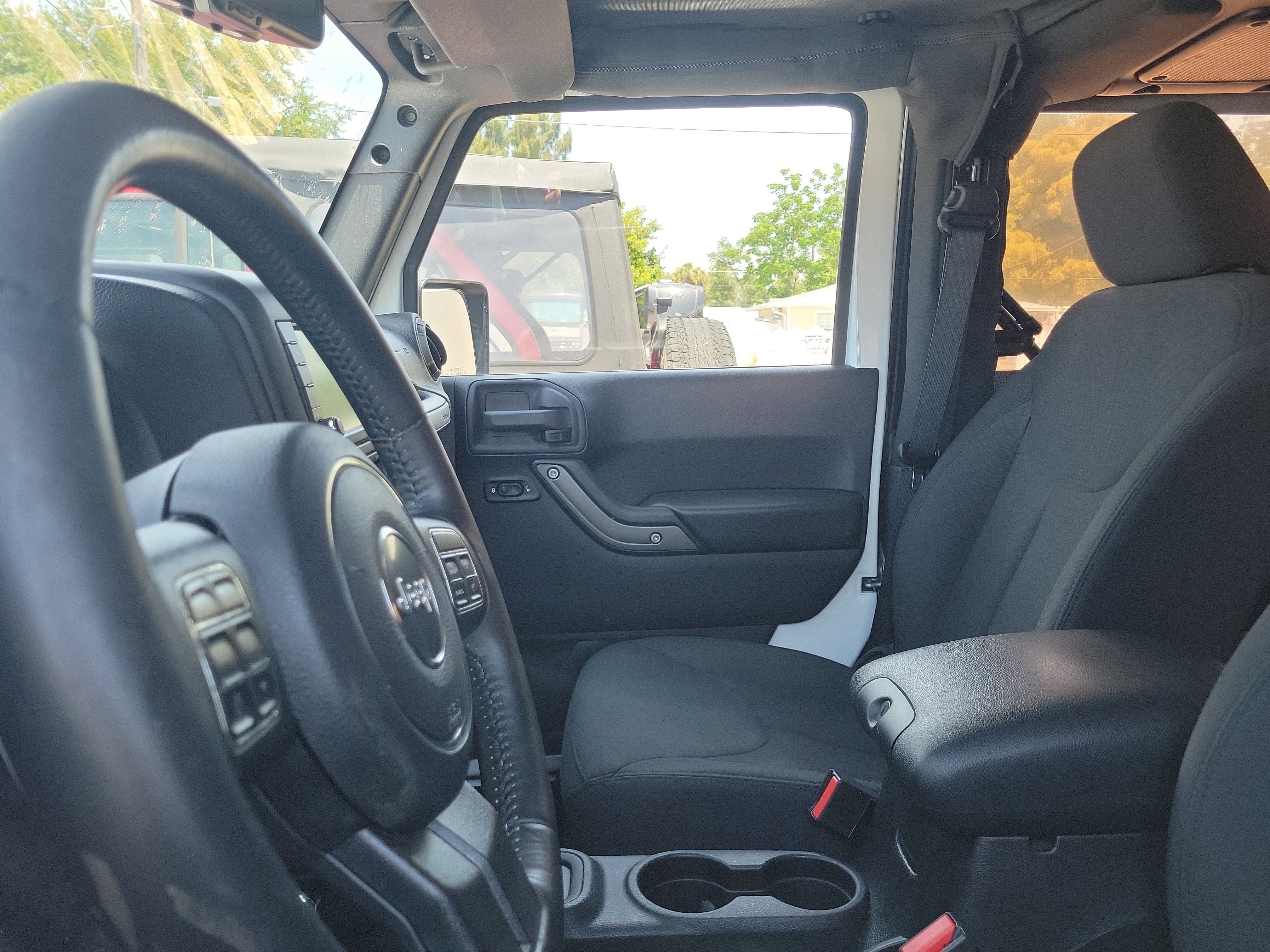 Used 2015 Jeep Wrangler Sport AWD/4WD image 10