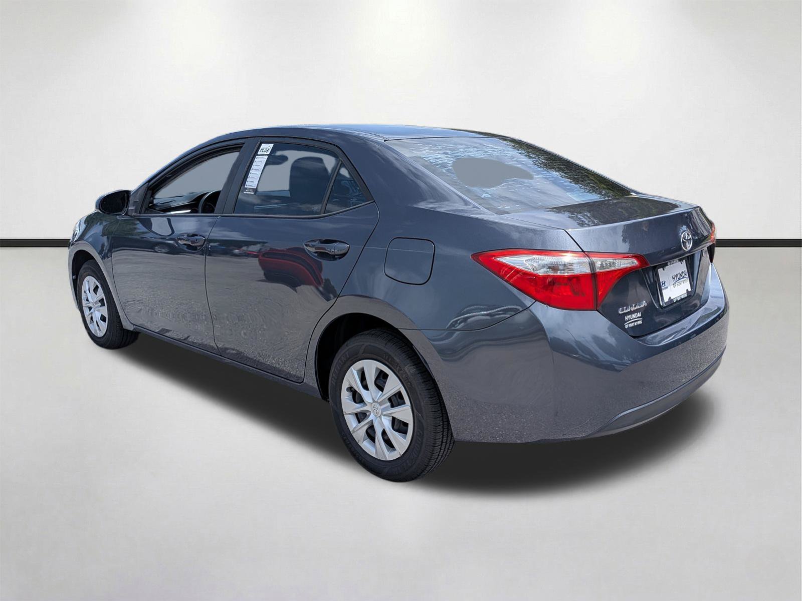 Used 2016 Toyota Corolla L FWD image 6
