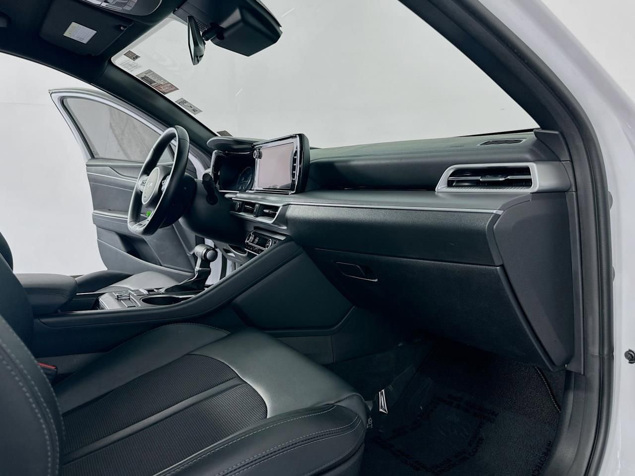 Used 2022 Kia K5 GT-Line image 36