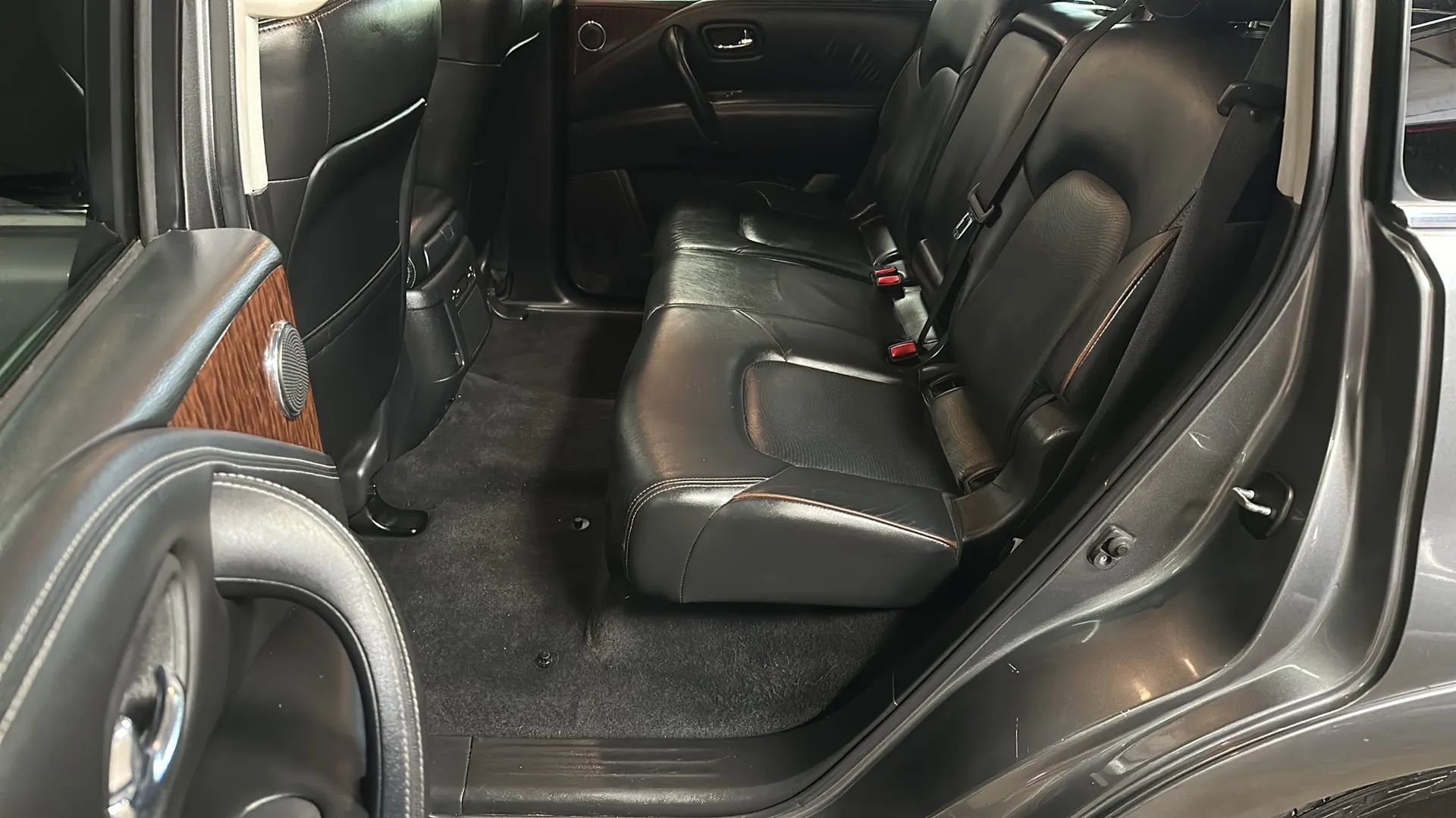 Used 2019 Nissan Armada SL w/ Premium Package image 13