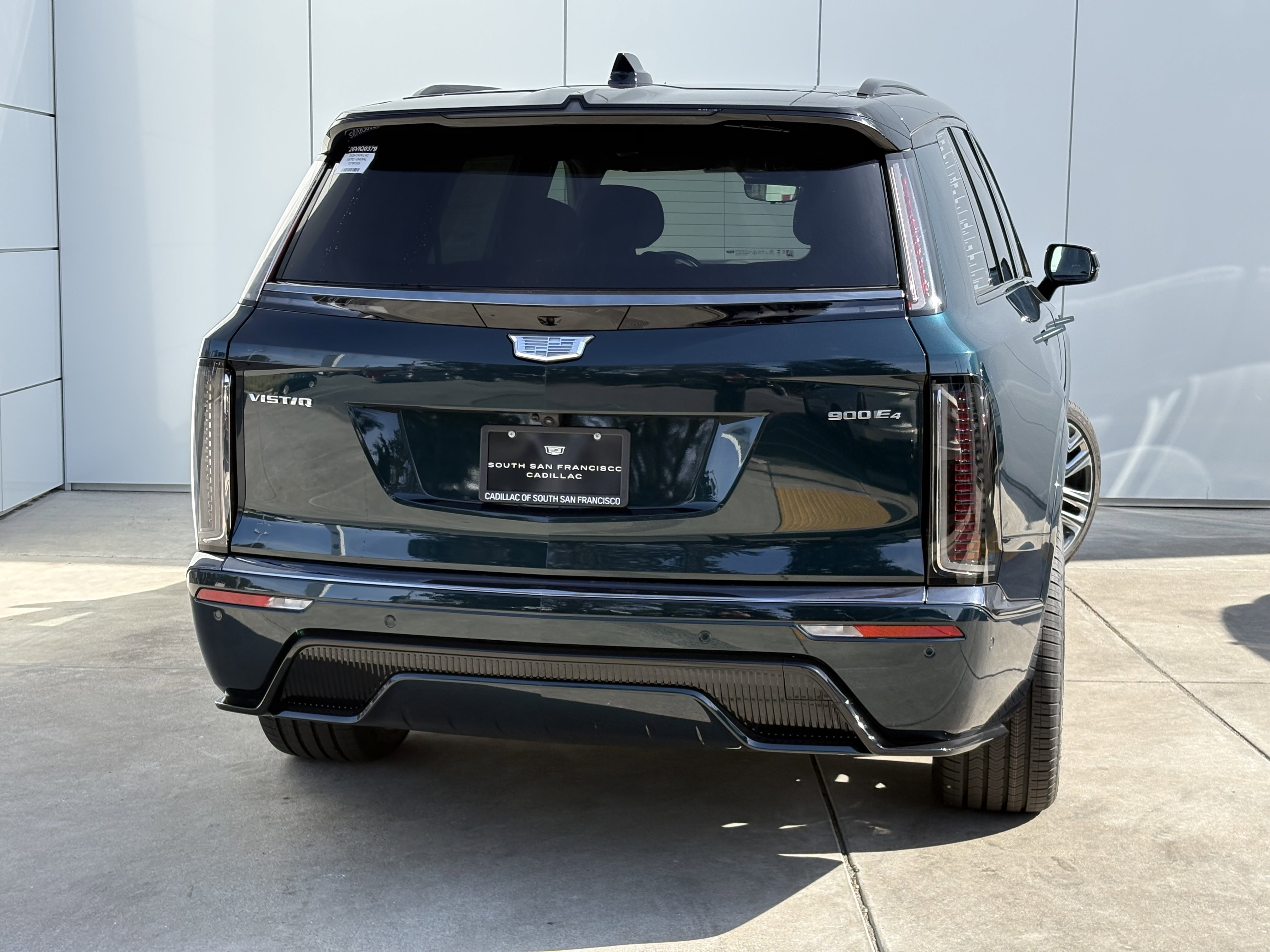 New 2026 Cadillac Vistiq Platinum image 6