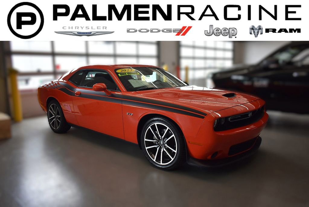 Used 2023 Dodge Challenger R/T w/ Cold Weather Group image 1