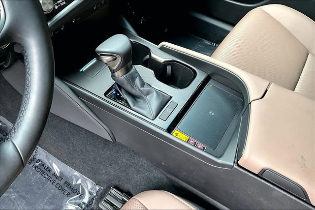 Used 2024 Lexus ES 350 w/ Premium Package image 13