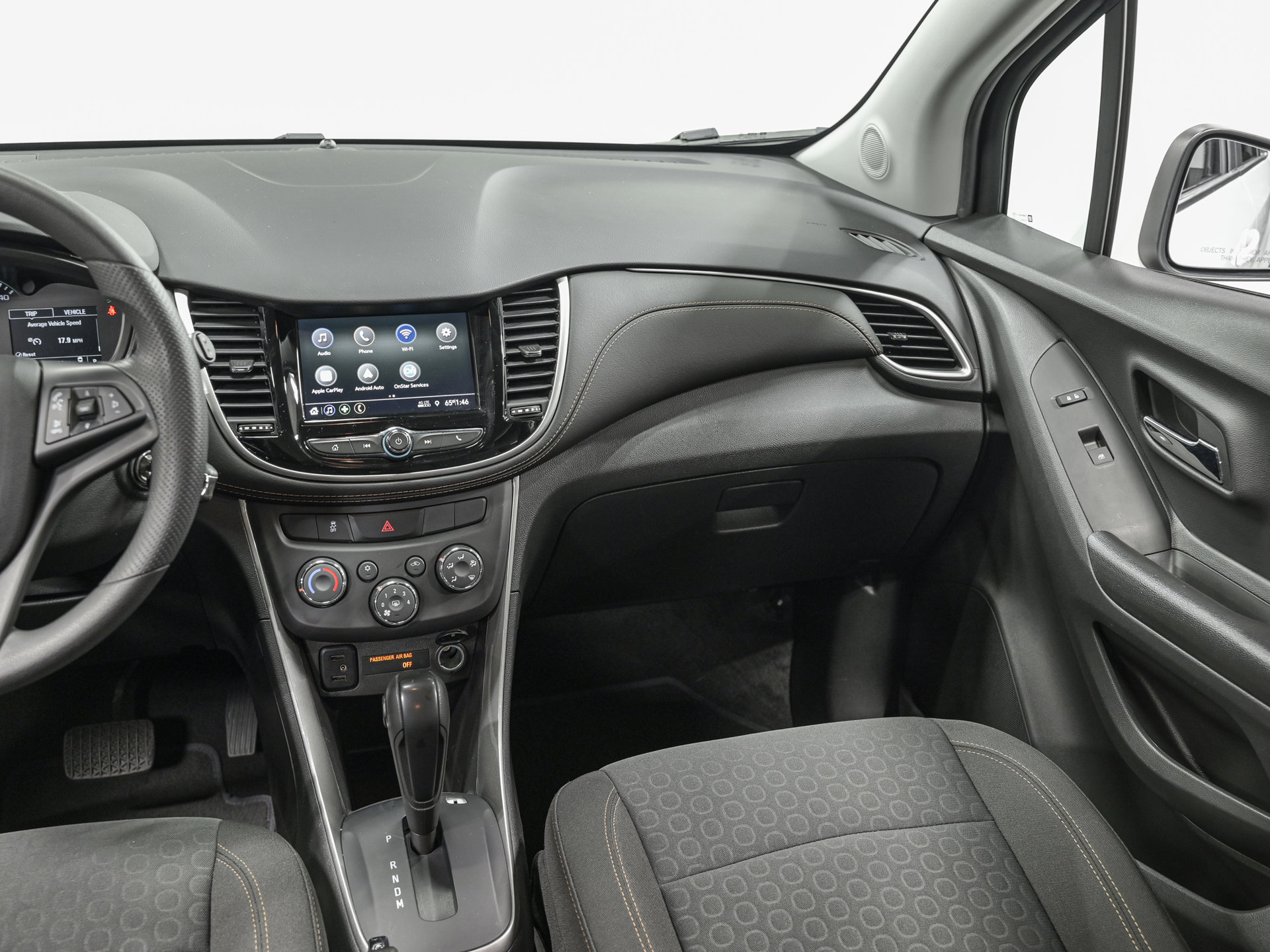 Used 2022 Chevrolet Trax LS w/ Tint and Cruise Package AWD/4WD image 31