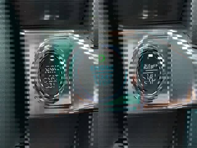 Used 2023 Ford F150 Lariat w/ Equipment Group 502A High image 39