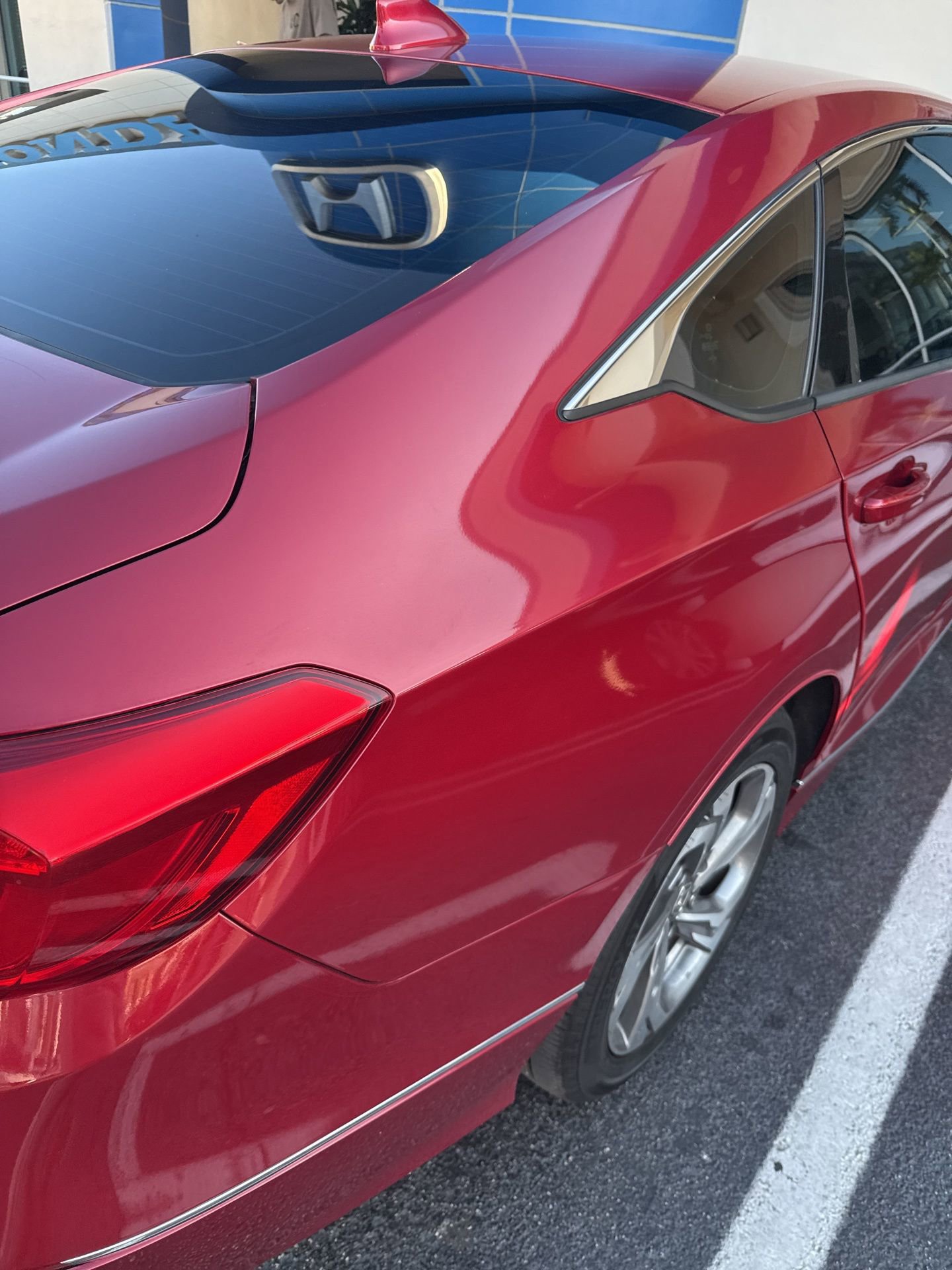 Used 2018 Honda Accord EX-L image 11