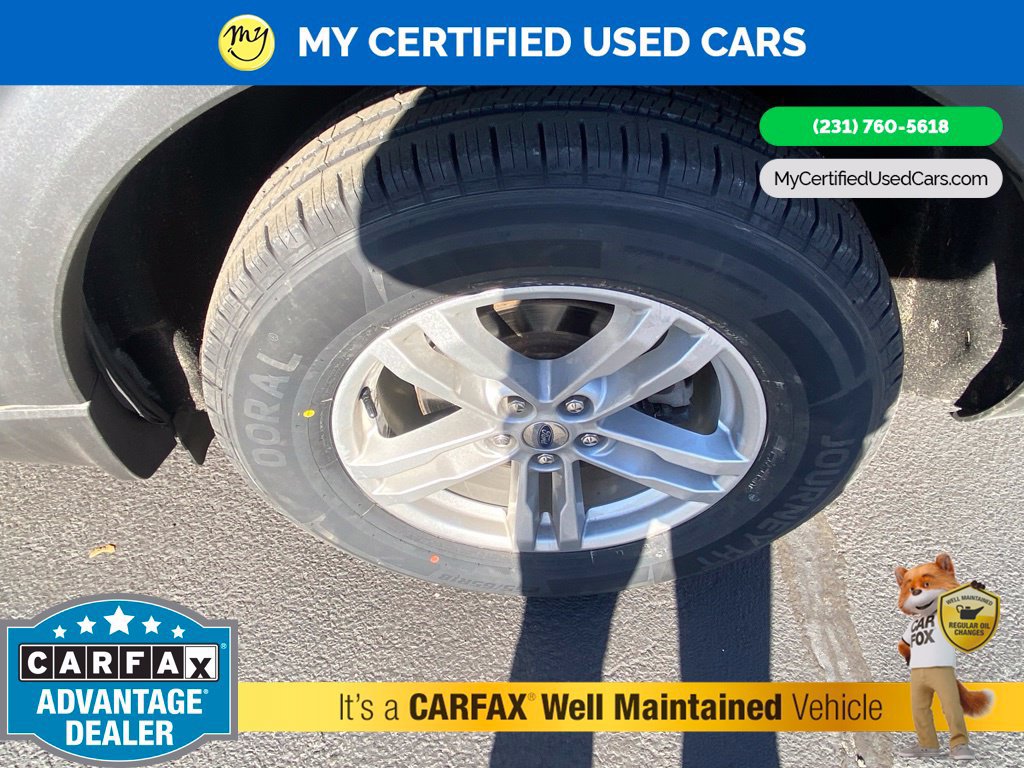 Used 2020 Ford Explorer XLT w/ Equipment Group 202A AWD/4WD image 46