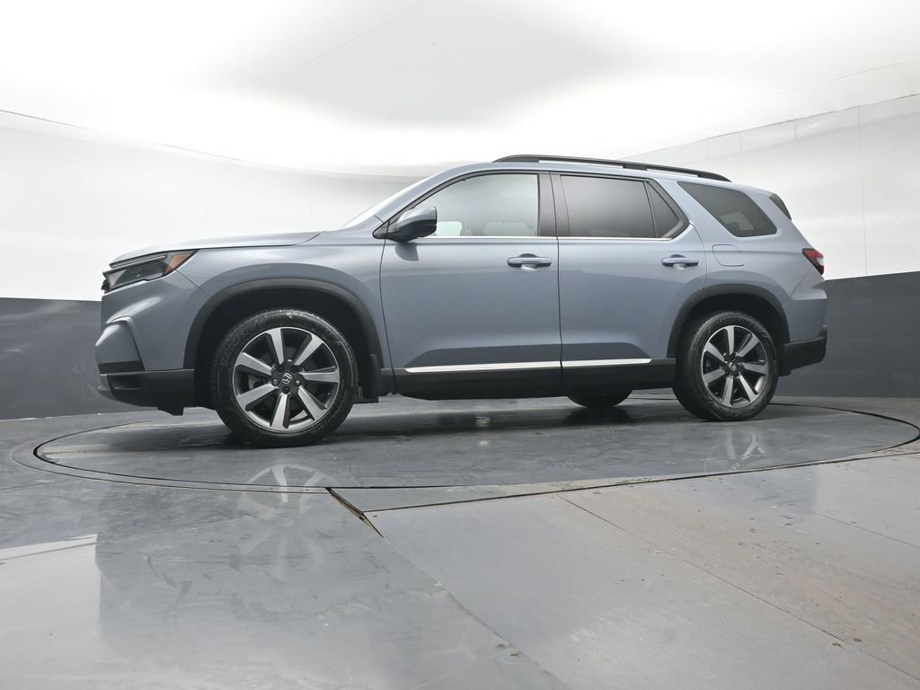 Used 2024 Honda Pilot Touring image 33