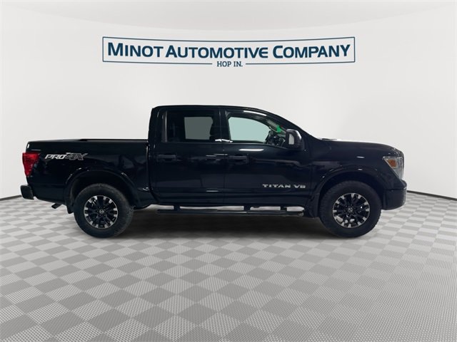 Used 2019 Nissan Titan PRO-4X w/ Pro-4x Convenience Package image 9