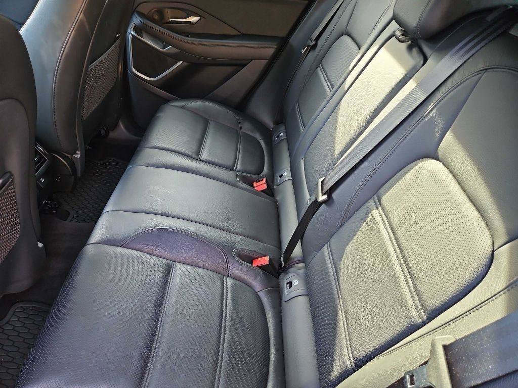 Used 2020 Jaguar E-PACE SE AWD/4WD image 10
