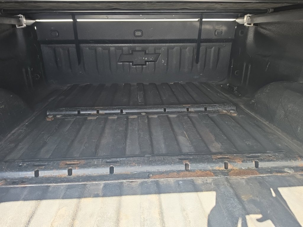 Used 2018 Chevrolet Silverado 2500 LT w/ All Star Edition AWD/4WD image 17