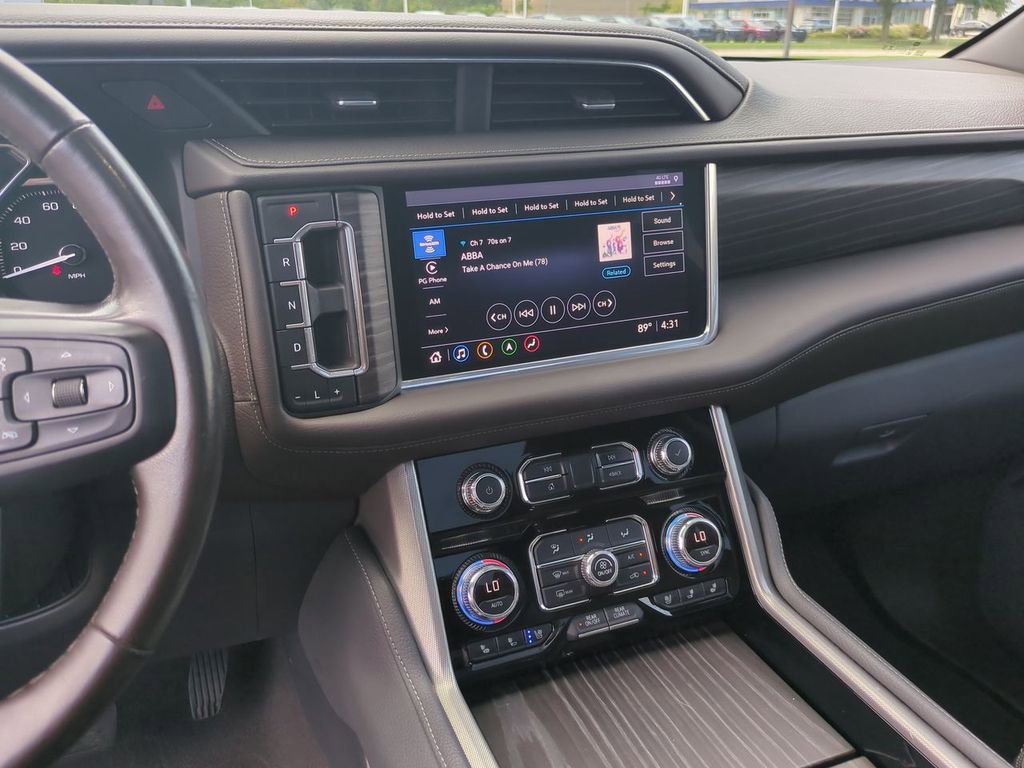 Used 2021 GMC Yukon Denali w/ Denali Premium Package image 31