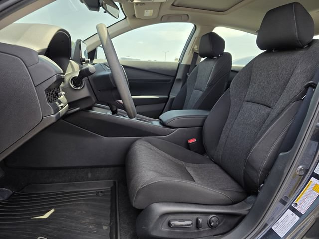Used 2025 Honda Accord SE image 13