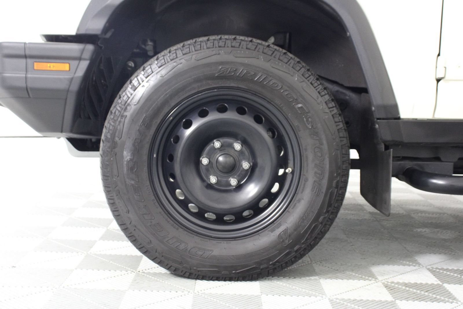 Used 2024 INEOS Grenadier AWD/4WD image 28