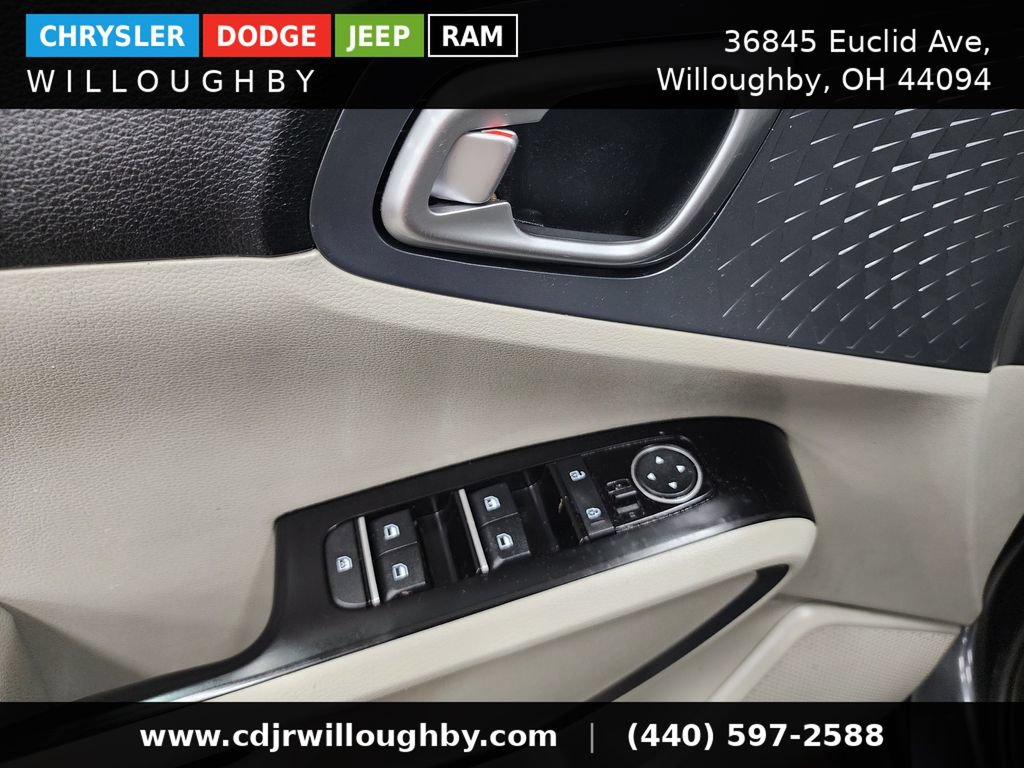 Used 2021 Kia Soul EX FWD image 12